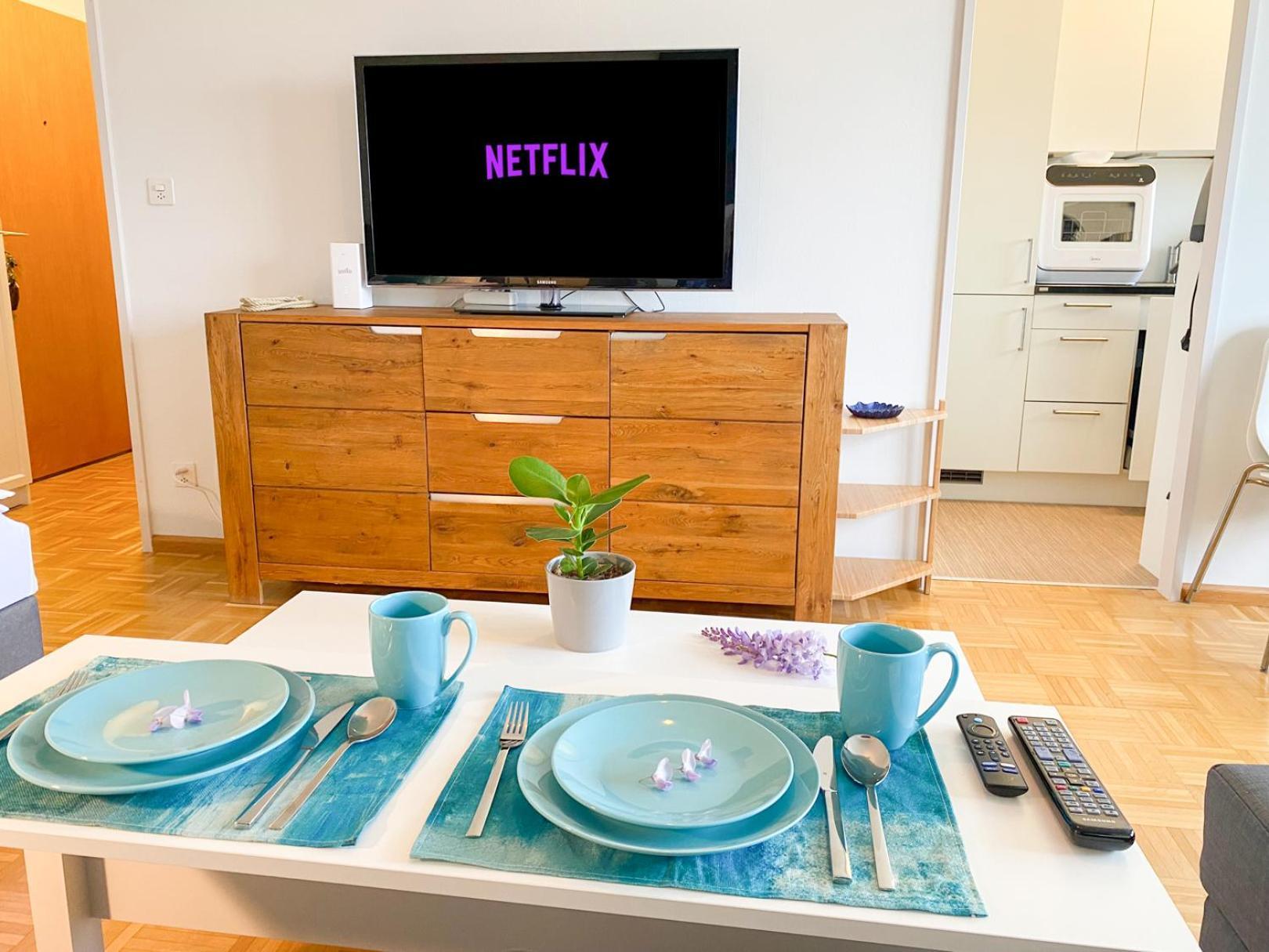 Special Blue Tiger Apartment Basel, Messe Kleinbasel 10-Star Buitenkant foto